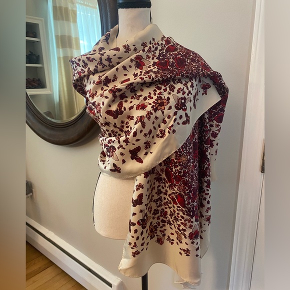 Tory Burch Red and Cream Kyoto Silk Scarf - Picture 1 of 14
